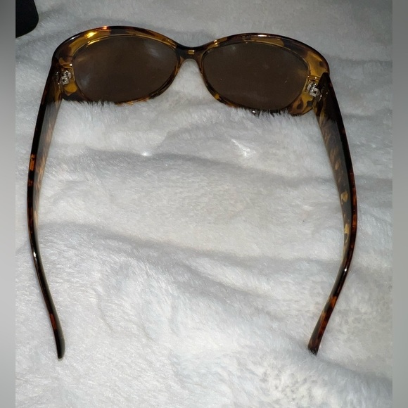 Stauer Sunglasses - Picture 5 of 6